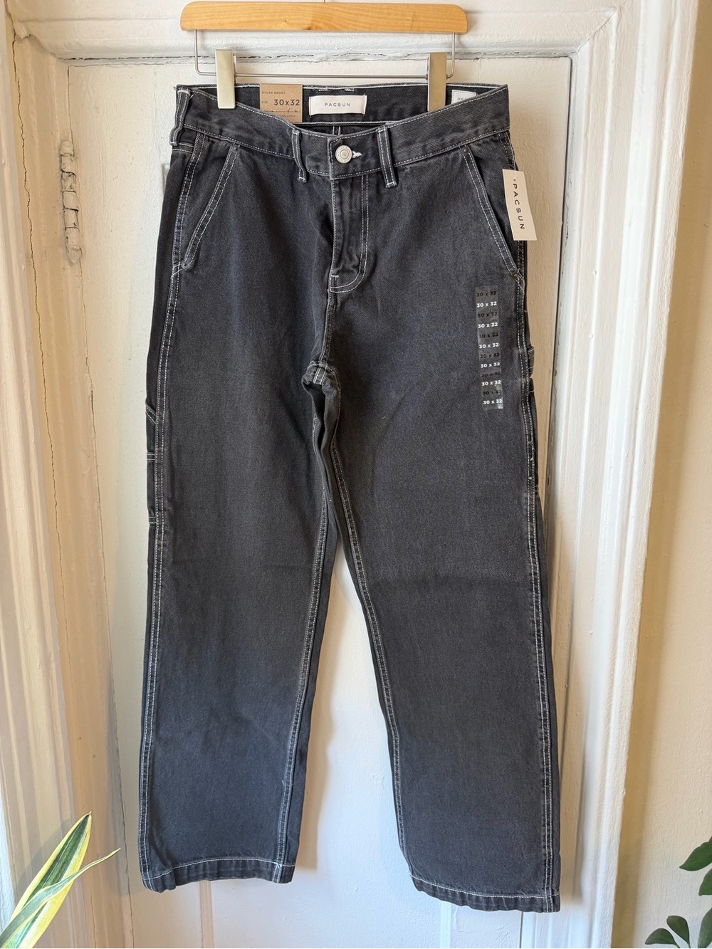 PacSun Men's Washed Black Straight Jeans